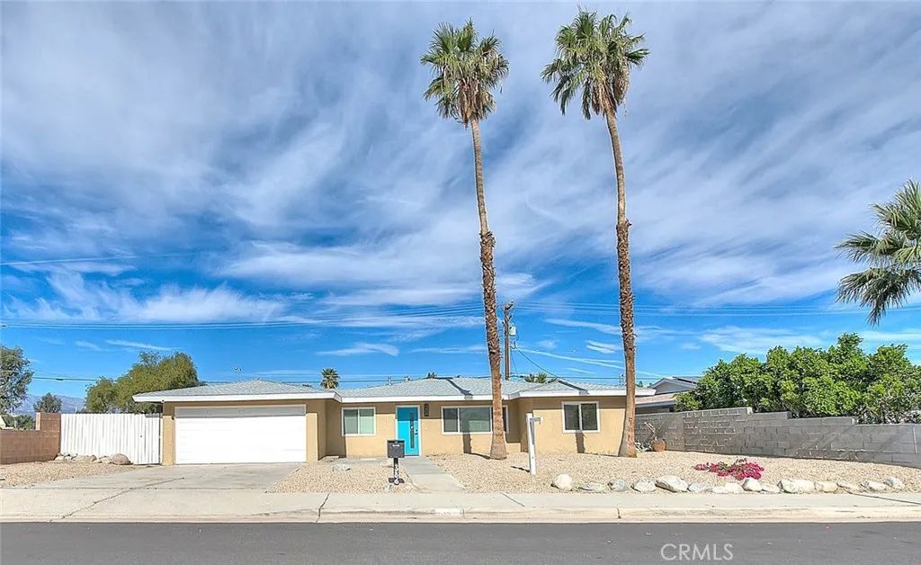 386 W Sunview Avenue, Palm Springs, CA 92262