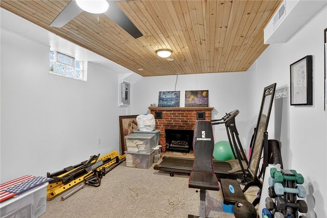 594 Whitestown Rd, Twp Of But Sw, PA 16001