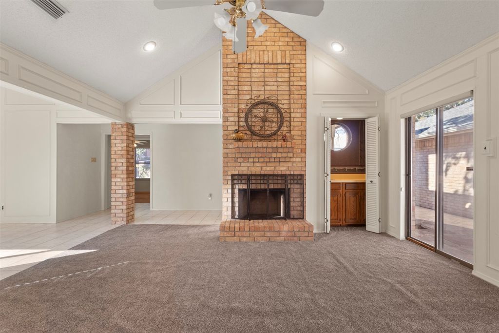 2108 Woodway Drive, Arlington, TX 76017 — photo 3