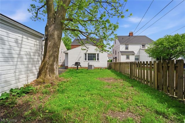 4438 Baintree Road, University Heights, OH 44118