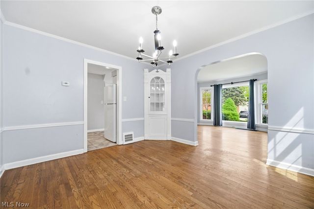4438 Baintree Road, University Heights, OH 44118