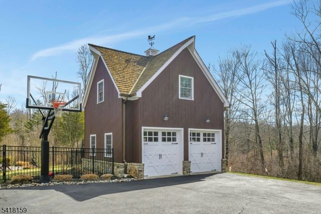 6 Prudence Ln, Mendham Twp., NJ 07960