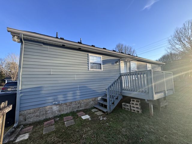 1003 Tyler Dr, Murfreesboro, TN 37130