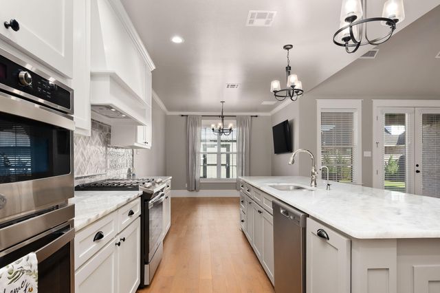1954 Beaty Road, San Angelo, TX 76904