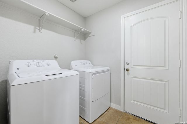 5764 Maxfli, Schertz, TX 78108