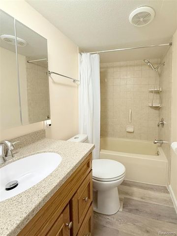 3026 Village Lane, Lot #63, Brooklyn, MI 49230