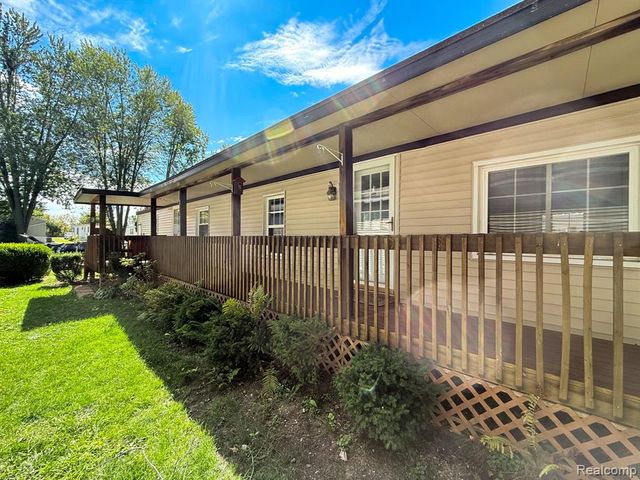 3026 Village Lane, Lot #63, Brooklyn, MI 49230