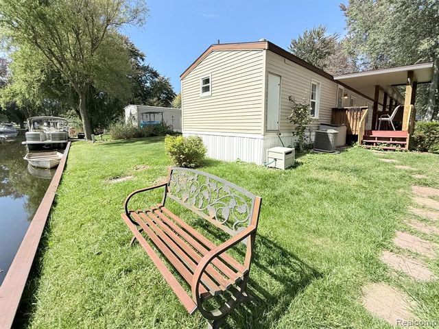 3026 Village Lane, Lot #63, Brooklyn, MI 49230