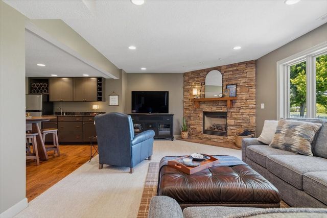 4107 SW Beechwood Street, Ankeny, IA 50023