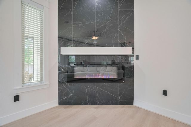 11706 Walden Road, Montgomery, TX 77356