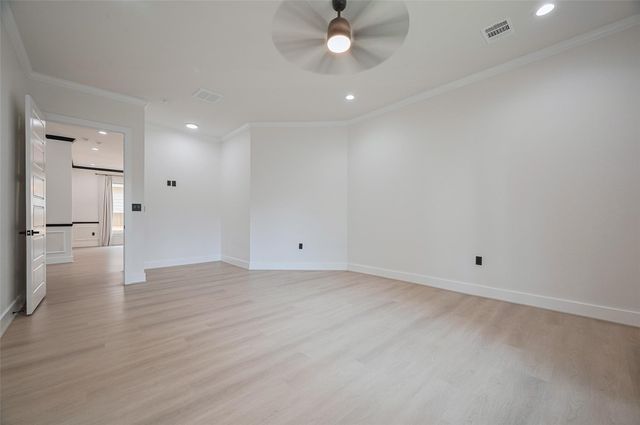 11706 Walden Road, Montgomery, TX 77356