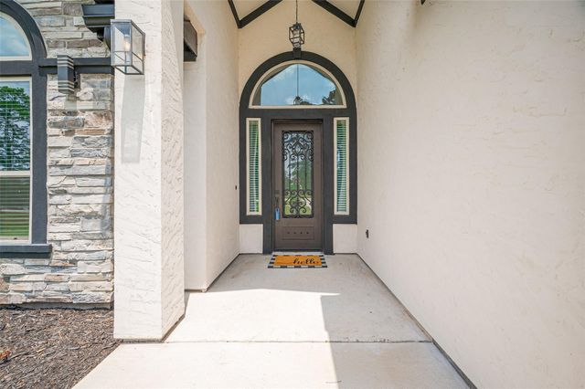 11706 Walden Road, Montgomery, TX 77356