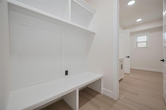 11706 Walden Road, Montgomery, TX 77356