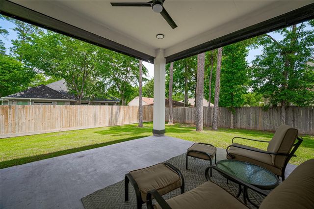 11706 Walden Road, Montgomery, TX 77356