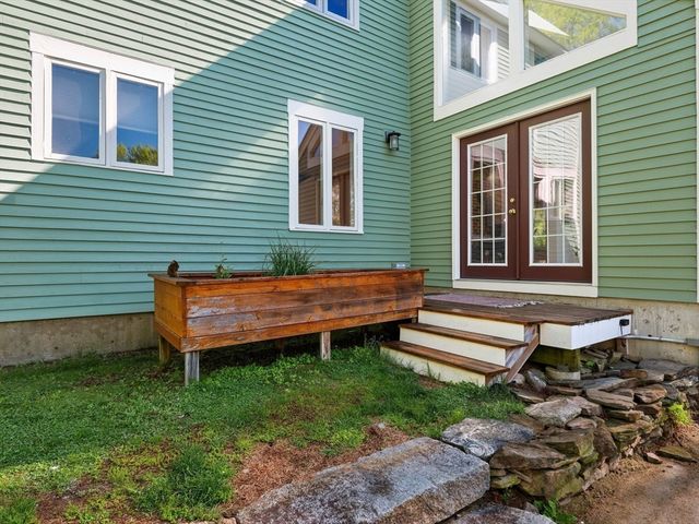 29 Bicentennial Way, Boxborough, MA 01719