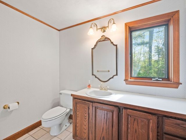 29 Bicentennial Way, Boxborough, MA 01719