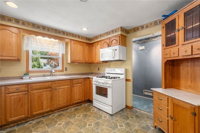 63 Pine Crest Drive, Woonsocket, RI 02895