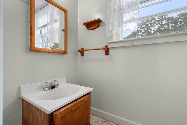 63 Pine Crest Drive, Woonsocket, RI 02895