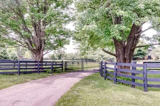10511 Buckeye Trace, Goshen, KY 40026