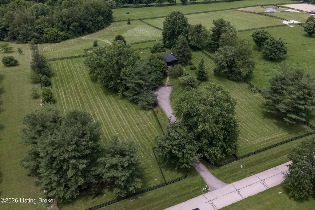 10511 Buckeye Trace, Goshen, KY 40026
