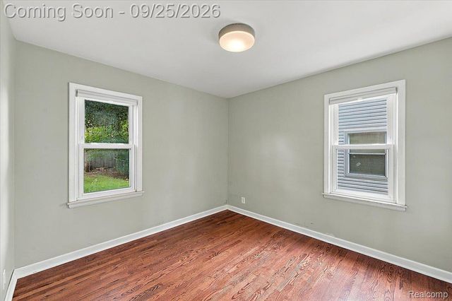 317 Walnut Avenue, Royal Oak, MI 48073