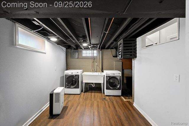 317 Walnut Avenue, Royal Oak, MI 48073