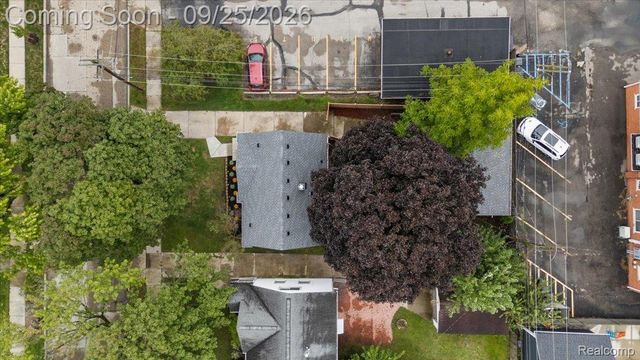317 Walnut Avenue, Royal Oak, MI 48073