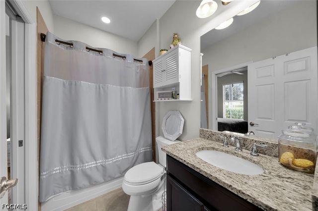 1309 Pamplico CT, Cape Coral, FL 33991