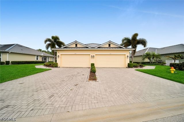 1309 Pamplico CT, Cape Coral, FL 33991