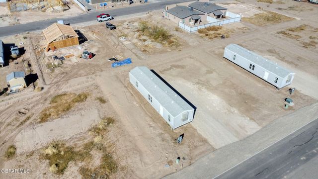 331 PLAZA BONITA Way, Clint, TX 79836