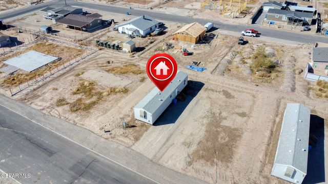 331 PLAZA BONITA Way, Clint, TX 79836