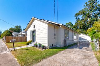 414 E Adoue Street, Baytown, TX 77520