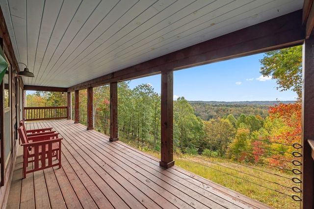 604 Hickory Ln, Hilham, TN 38568