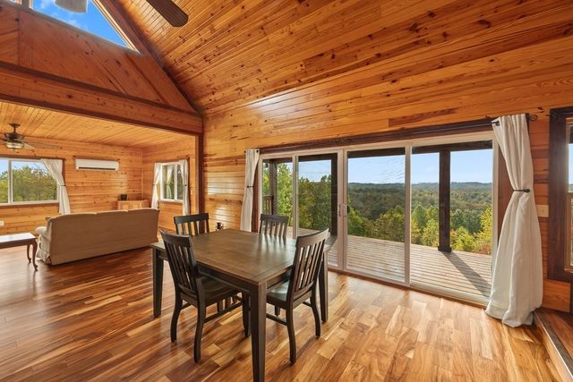 604 Hickory Ln, Hilham, TN 38568