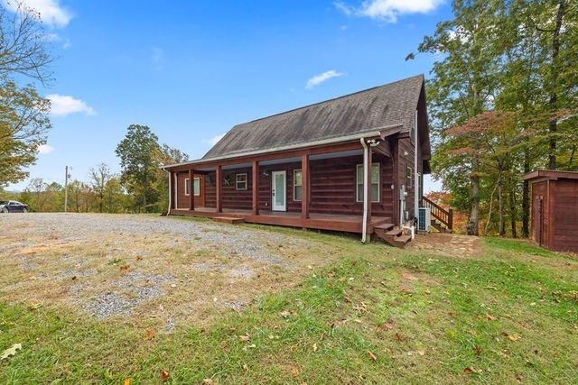 604 Hickory Ln, Hilham, TN 38568