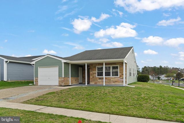 2 FARRINGTON CT, Southampton, NJ 08088