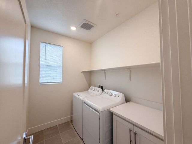 1789 Jade Pl, Tracy, CA 95377