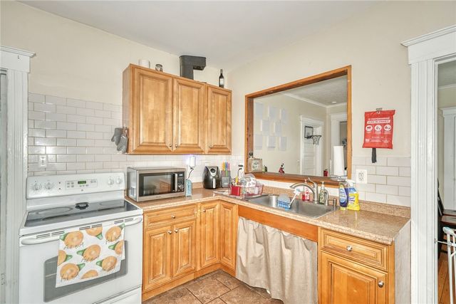 53 Hubbell Park, Rochester, NY 14608