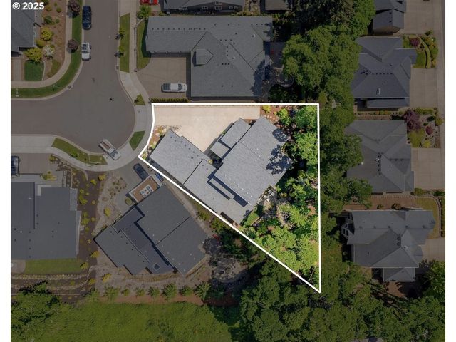 212 KURTH MEADOW Ave, Salem, OR 97306