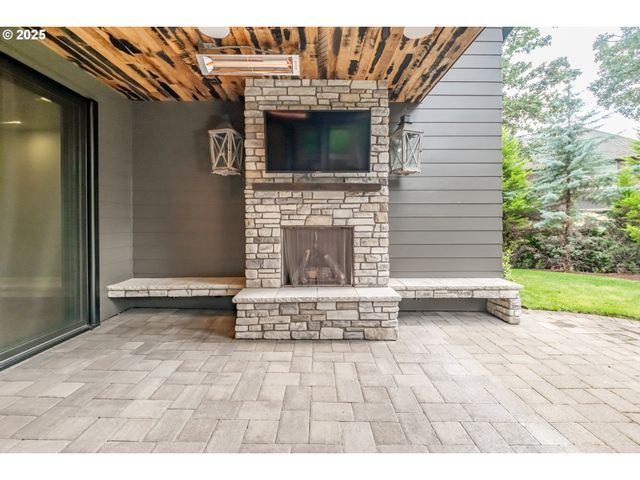 212 KURTH MEADOW Ave, Salem, OR 97306