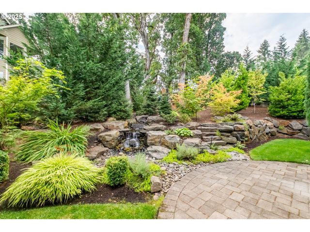 212 KURTH MEADOW Ave, Salem, OR 97306