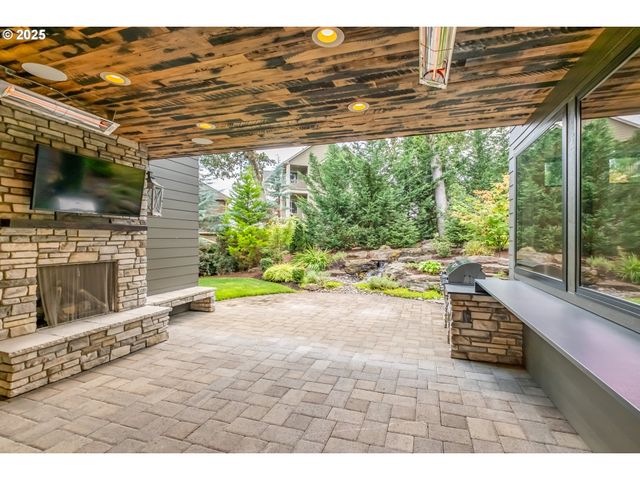 212 KURTH MEADOW Ave, Salem, OR 97306