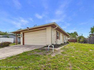 520 Jupiter Boulevard NW, Palm Bay, FL 32907