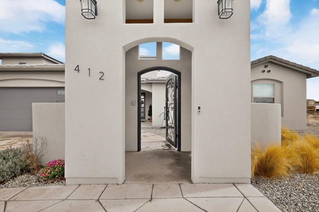 412 5th Street NE, Rio Rancho, NM 87124
