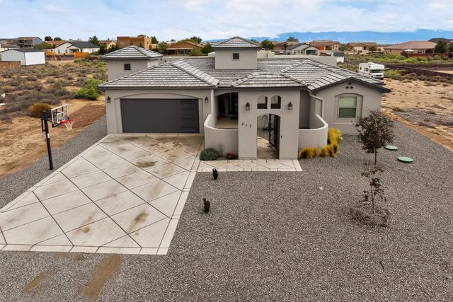 412 5th Street NE, Rio Rancho, NM 87124