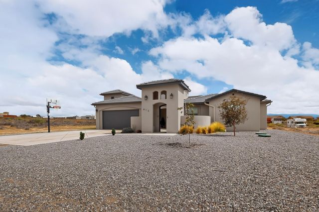 412 5th Street NE, Rio Rancho, NM 87124