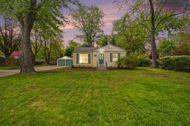 1574 Ottawa Beach Road, Holland, MI 49424