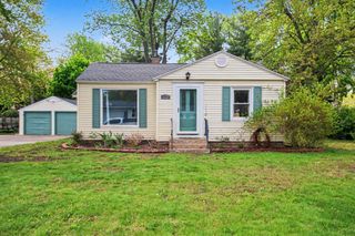 1574 Ottawa Beach Road, Holland, MI 49424