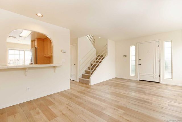 4083 Sequoia, San Diego, CA 92109