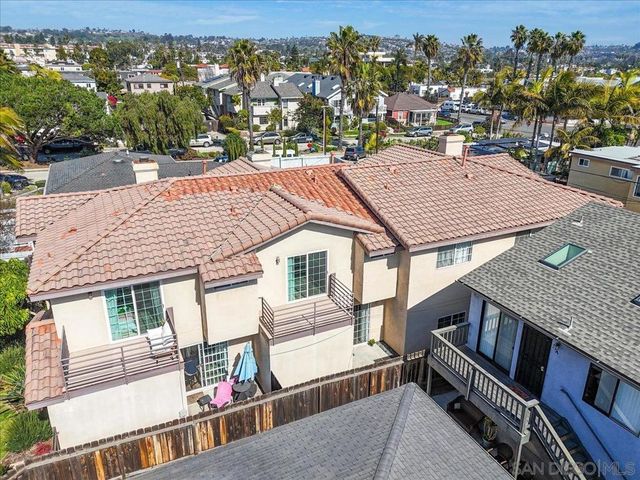4083 Sequoia, San Diego, CA 92109